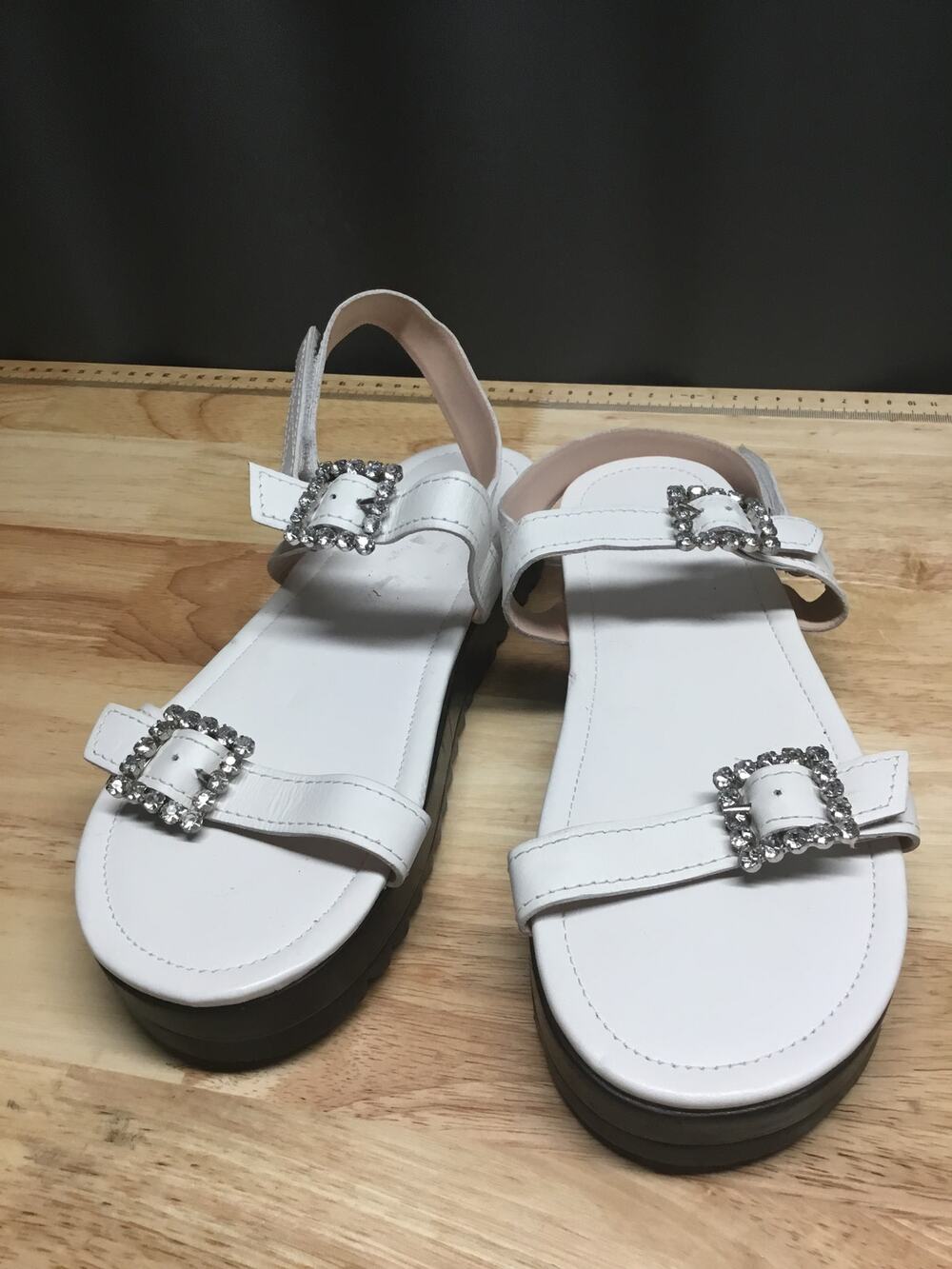 Schutz Ruth Flatform Sandal Womens 8.5 White Leather Embellished Buckle Open Toe
